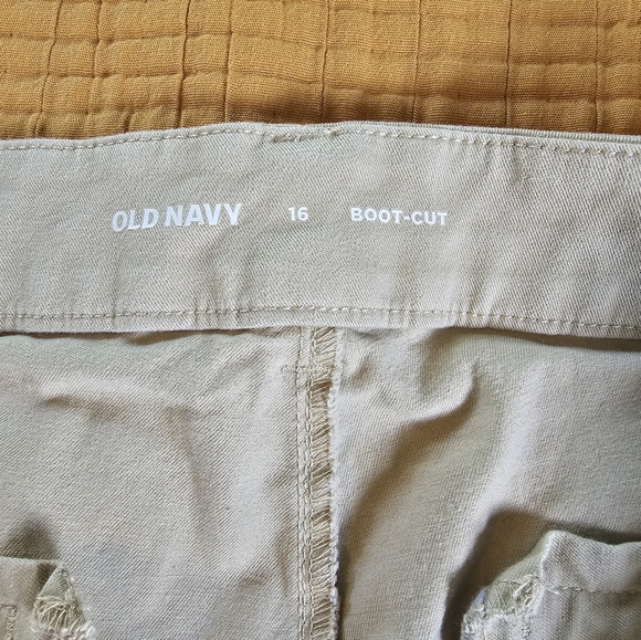Old Navy bootcut khaki pants - Picture 3 of 4